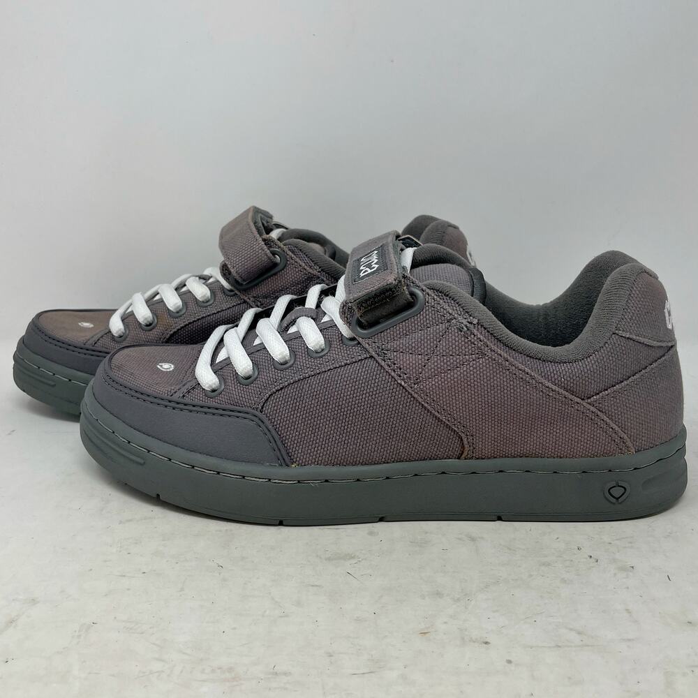 Circa Vintage Y2K Canvas Skate Shoes Mens 7.5 Puffy Fat Tongue